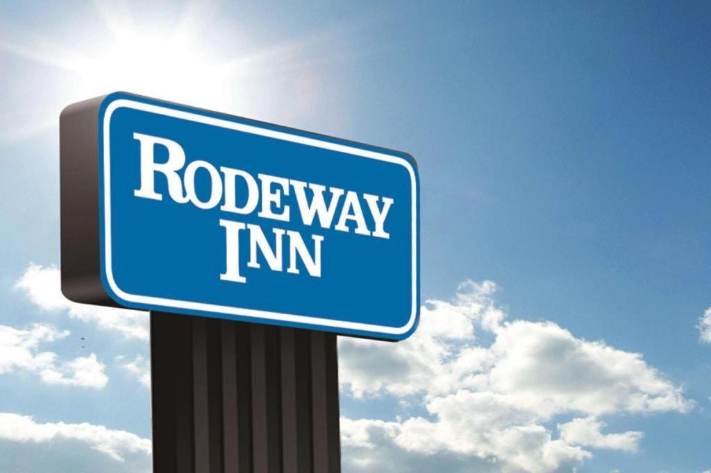 Rodeway Inn Lawton Exterior foto